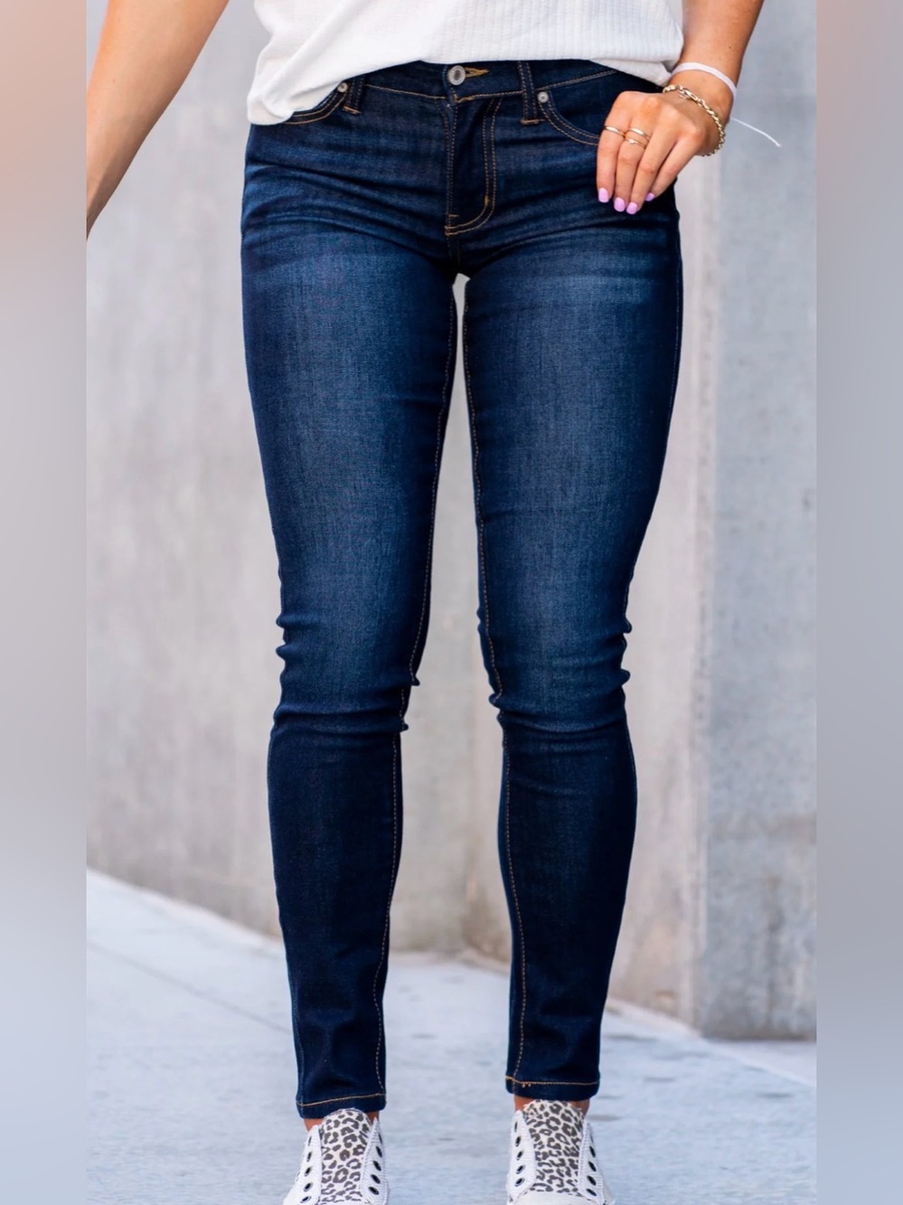 KanCan skinny jeans, dark wash, size 7